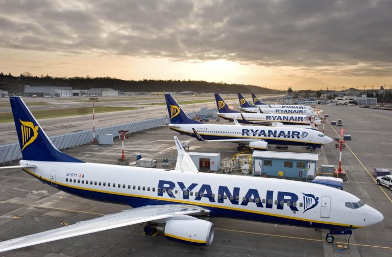 Ryanair «Кибер понедельник» авиабилеты по 5€